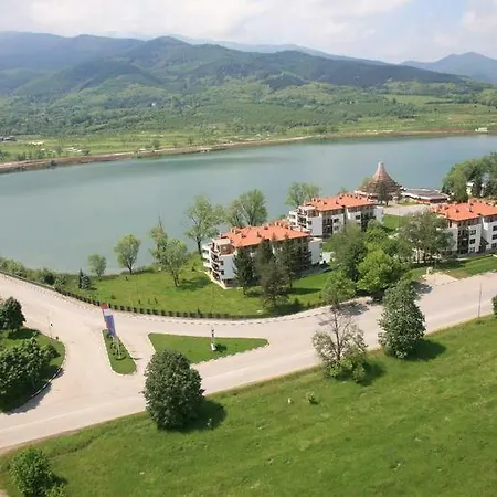 Pravets Resort Apartments Правец