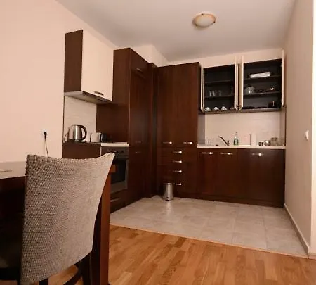 Pravets Resort Apartments דירה