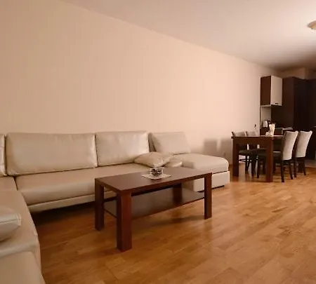 Pravets Resort Apartments דירה