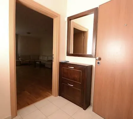 Pravets Resort Apartments Апартаменты *
