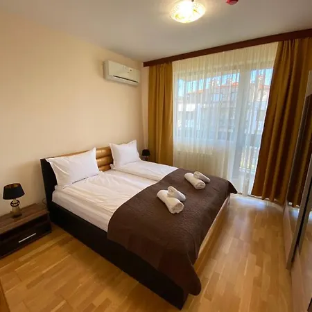 Апартаменты Pravets Resort Apartments Правец