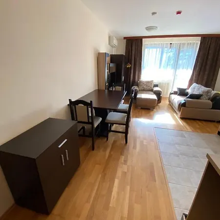 Pravets Resort Apartments Апартаменты *