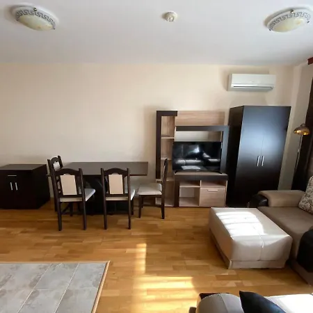 Pravets Resort Apartments Апартаменты *