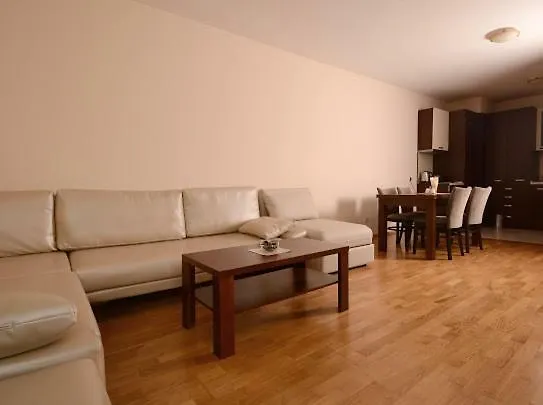 Pravets Resort Apartments شقة