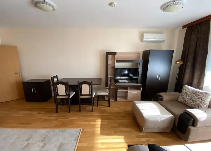 Pravets Resort Apartments شقة *